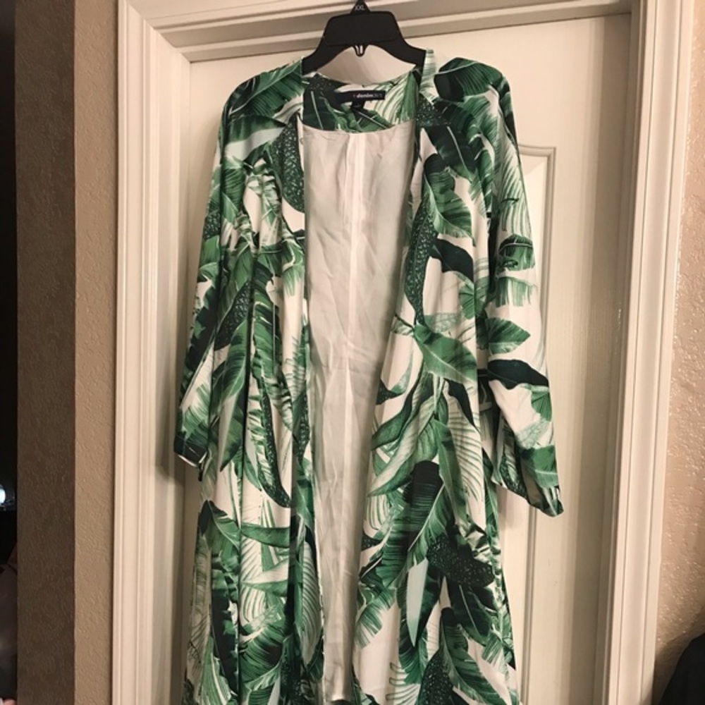 NWOT Denim 24/7 summer cardigan S (16-18W)
